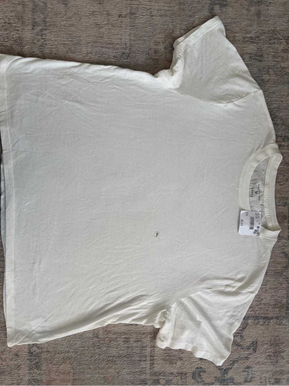 American Eagle Outfitters Women's Short Sleeve Tee in Off-White